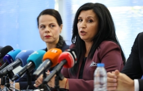 Шестима в Пловдив с обвинения за източване на НЗОК