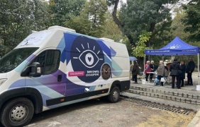 Кабинет на колела за очен скрининг във Варненско